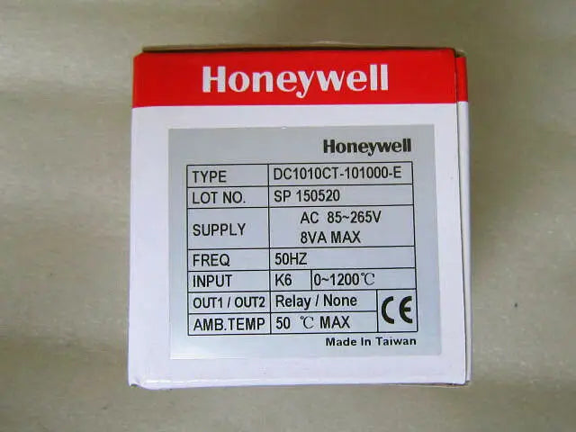 New  HONEYWELL  DC1010CT-101000-E   temperature controller  free shipping