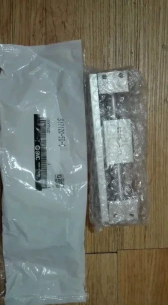 1PC   NEW    SMC    SY7120-5D-C10     free   shipping