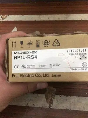 NP1L-RS4 NEW 1PC FUJI PLC module