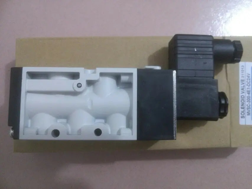 New MINDMAN Solenoid Valve MVSC-300-4E1-AC220V MVSC-300-4E1  free shipping