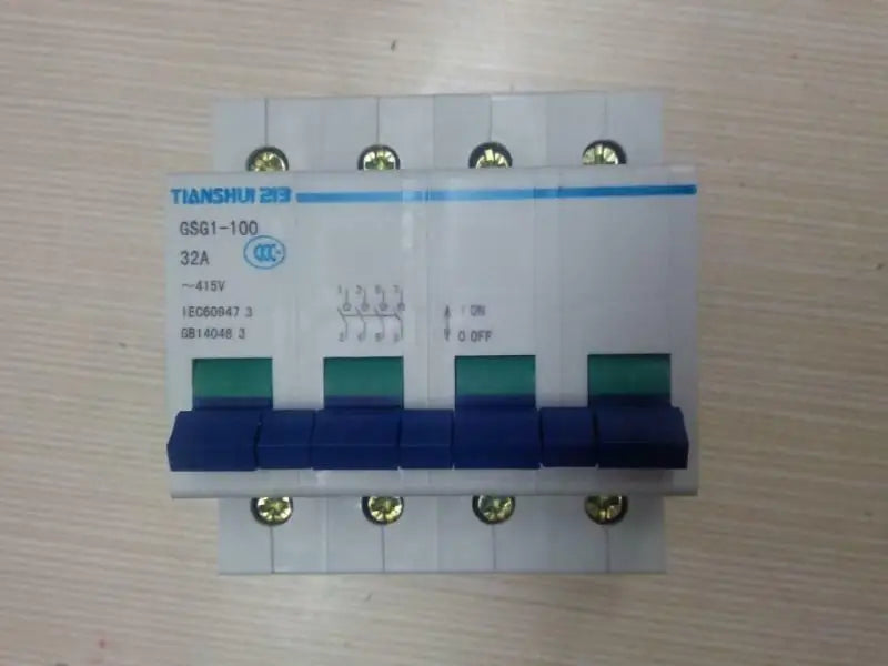 1PC  NEW   Tianshui 213   GSG1-100   32A  4P   free  shipping