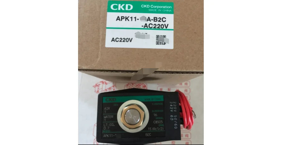 1PC  NEW  CKD  APK11-20A-B2C-AC220V  APK11-20A-B2C  AC220V  free  shipping