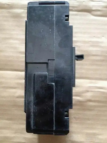1pcs New in box Fuji Auto Breaker EA203B 175A free shipping