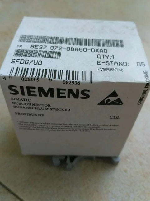6ES7972-0BA50-0XA0 6ES7 972-0BA50-0XA0 1pcs New Siemens free shipping