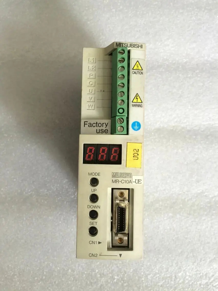 New MITSUBISHI Servo Drive MR-C10A-UE free shipping