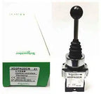 XD2-PA22CR XD2PA22CR 1PC NEW Schneider Push button free shipping