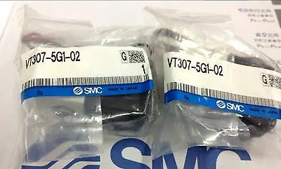 New in bag SMC solenoid valve VT307-5G1-02