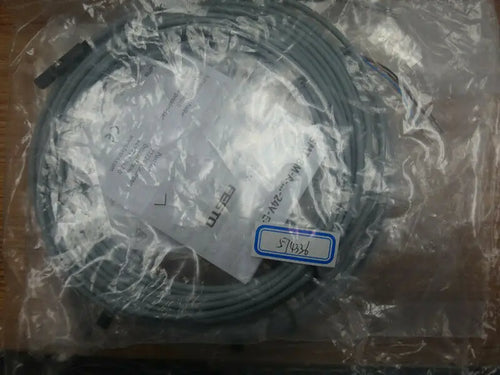 1PC   NEW   FESTO    SMT-8M-A-PS-24V-E-5,0-OE    574336    free   shipping