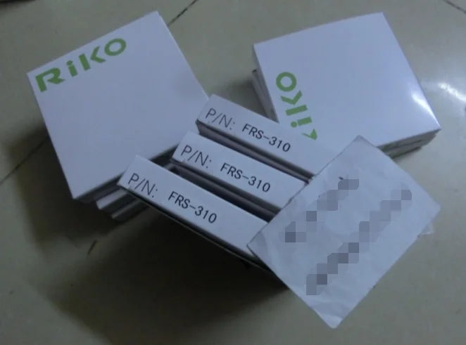FRS-310 FRS310 1PS NEW RIKO Fiber Optic Sensor free shipping