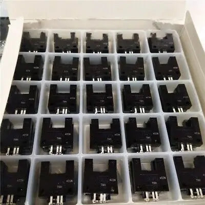 1pc new U EE-SPX403N