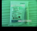 New OMRON E2B-M12LS04-M1-B1 sensor free shipping