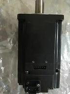 1pc new Yaskawa YASKAWA SGMJV-04AAA61