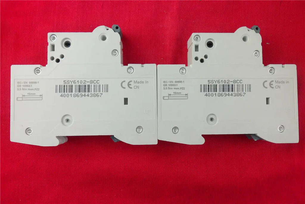 1pc     Siemens   5SY6102-8CC  1P 2A  circuit breaker  free shipping