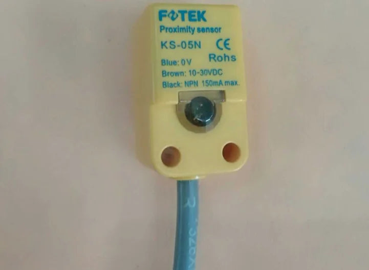 1pc FOTEK KS-05N Proximity switch free shipping