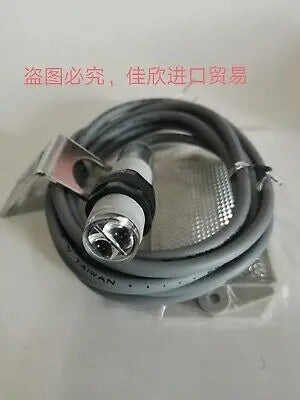 1PC NEW CDM-1MN FOTEK NPN