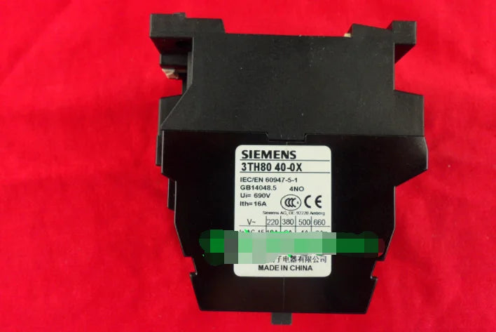 1pc      Siemens  3TH8040-0XM0  3TH8040-0X  Intermediate  relay  free shipping