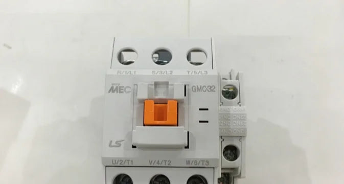 GMC-32 GMC32 AC220V 1pcs New LS (LG) Contactor free ship