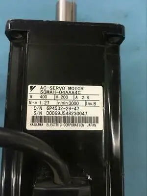 1pc new Yaskawa SGMAH-04AAA4C