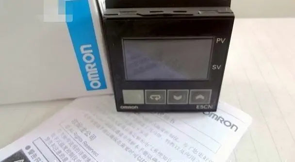 E5CN-R2TC E5CN R2TC 1PCS NEW Omron Temperature Controller free shipping
