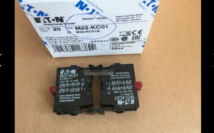 1PC  NEW   EATON  MOELLER  M22-KC01  free shipping