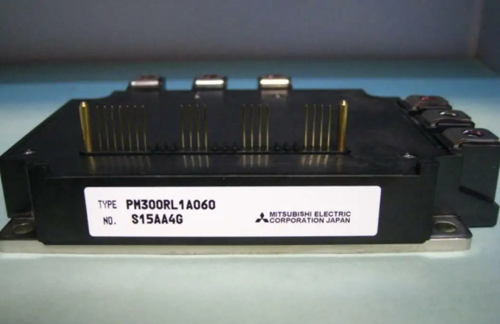 NEW MITSUBISHI 1PCS PM300RL1A-060 PM300RL1A060 315AA4G MOSFET Free shipping