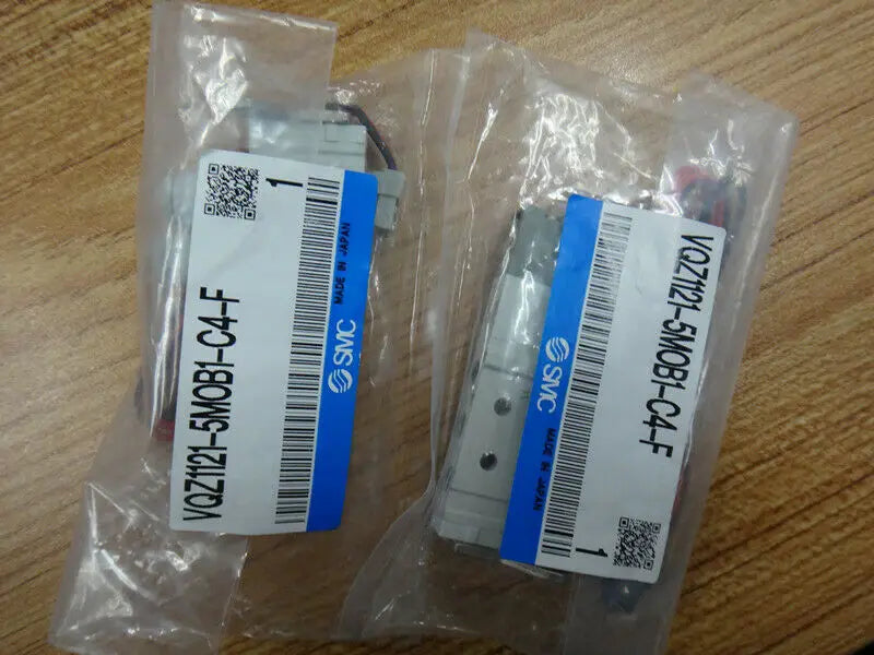 1PC NEW SMC VQZ1121-5MOB1-C4-F free shipping