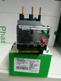 1PC NEW Schneider thermal relay LRE14 7-10A