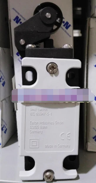 1PC NEW EATON MOELLER AT4/11-1/I/AR free shipping