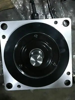 1pc new Yaskawa SGMPS-08ACA2C 750