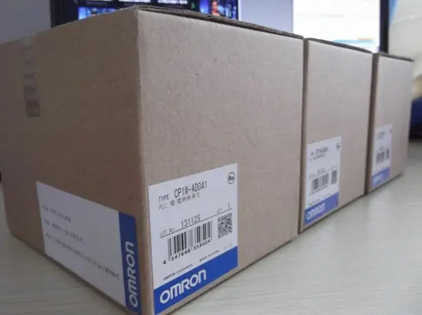 CP1W-AD041 CP1W AD041 1PC New Omron PLC Input Module free shipping