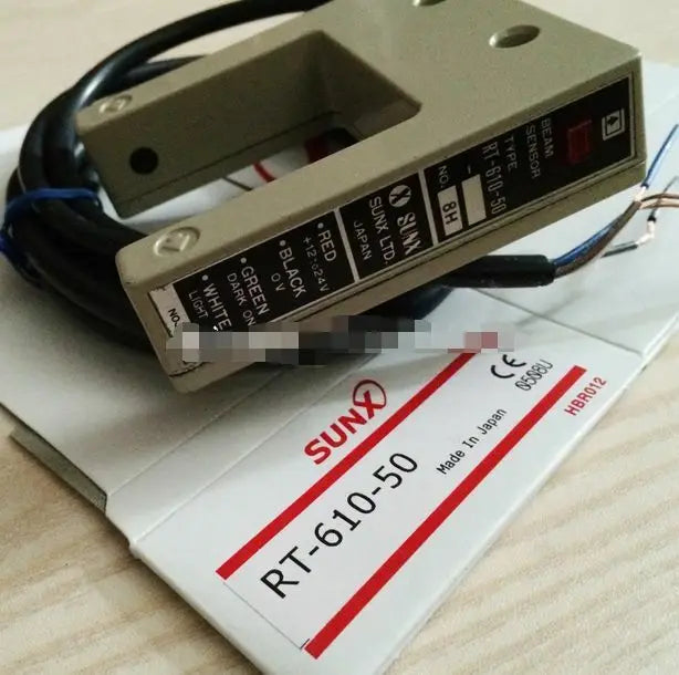 RT-610-50 RT61050 New Panasonic SUNX photoelectricity sensor free shipping