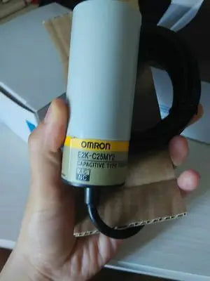 OMRON NEW in box E2K-C25MY2 (E2KC25MY2) Proximity Switch