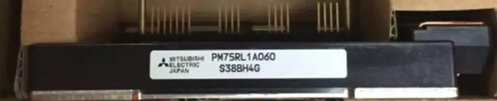PM75CLA060 1PCS NEW MITSUBISHI MODULE Free shipping