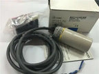 1pc new OMRON E2K-C25ME1