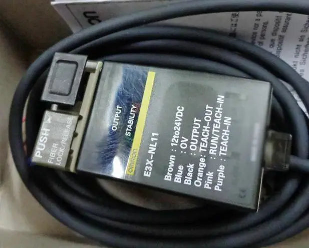 E3X-NL11 E3X NL11 NEW OMRON NEW IN BOX free shipping