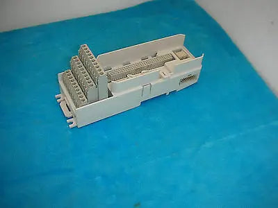 1pc Used ABB 3BSE013230R1-TU810V1