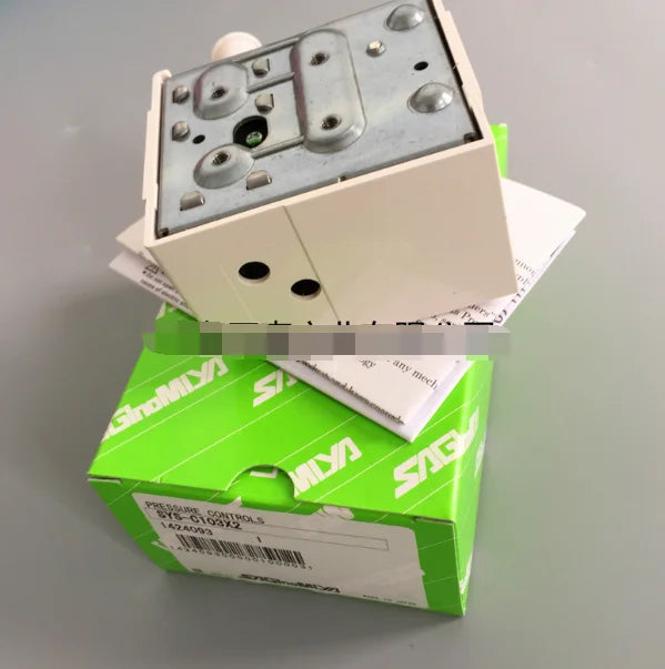 New SAGINOMIYA SYS-C103X2 Pressure Switch free shipping