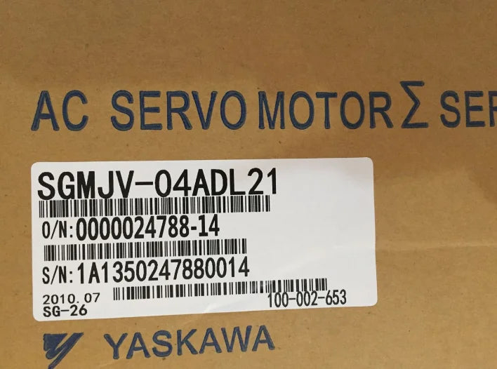 1PC New YASKAWA SGMJV-04ADL21  free ship