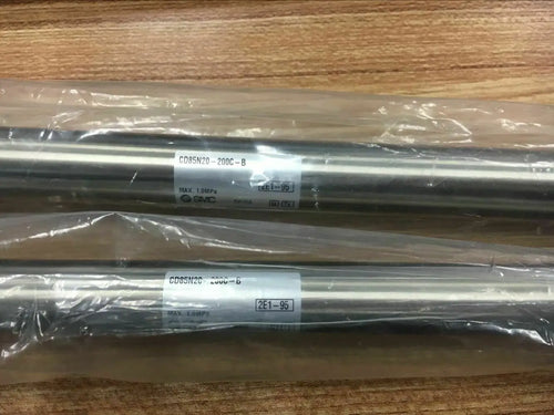 1PC   NEW    SMC    CD85N20-200C-B    free   shipping