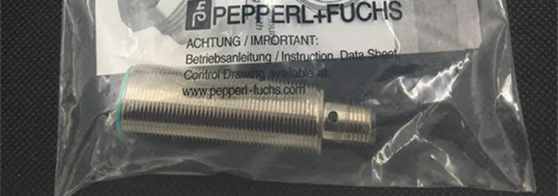 New  P+F NBNB-18GM50-E2-V1 NBN8-18GM50-E2-V1  Proximity switch  free shipping