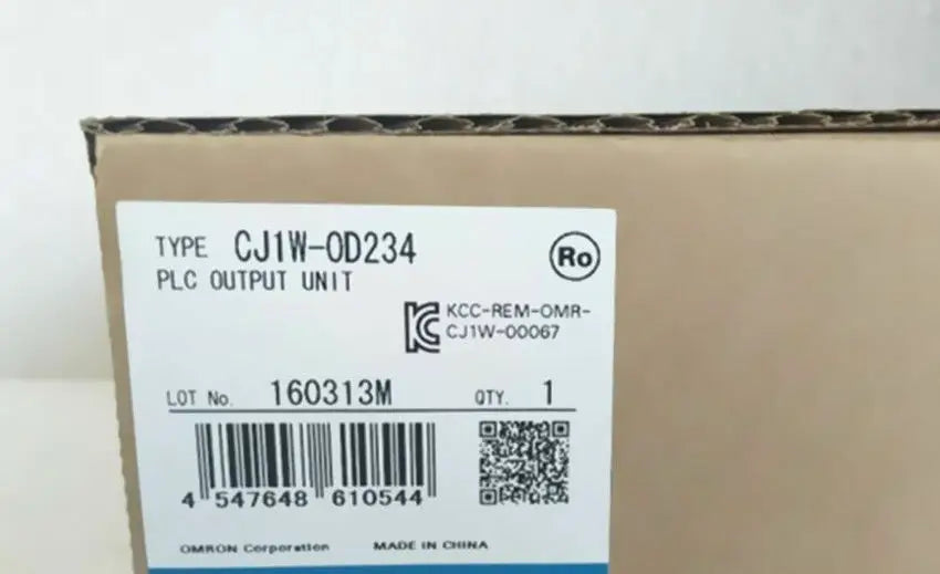 New Omron PLC module CJ1W-OD234 CJ1W-0D234 free shipping