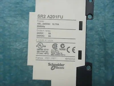 SR2A201FU 1pc used Schneider