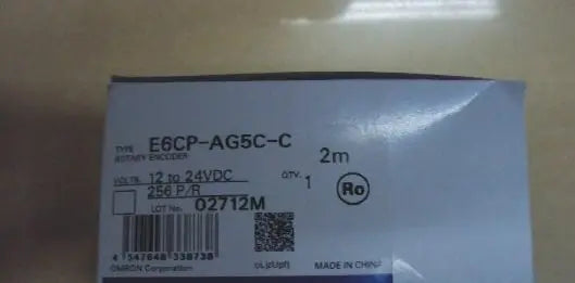 1pcs New in box OMRON Absolute Rotary Encoder E6CP-AG5C-C E6CP AG5C C 256P/R