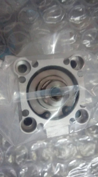 CDQ2B32-50DZ CDQ2B3250DZ 1PC New SMC air cylinder free shipping