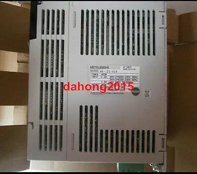 NEW IN BOX MITSUBISHI MELSERVO SERVO MOTOR DRIVE MR-J2S-40A 400W MR J2S 40A