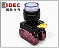 1pc new YW1L-A2E02Q4W IDEC
