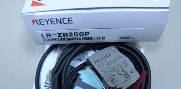 1PC New KEYENCE LR-ZB250P LR ZB250P Laser Sensor free shipping