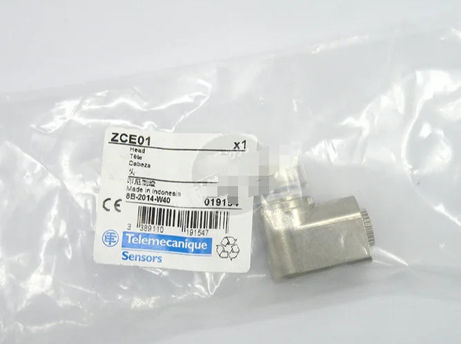 1pcs new Schneider operating head ZCE01