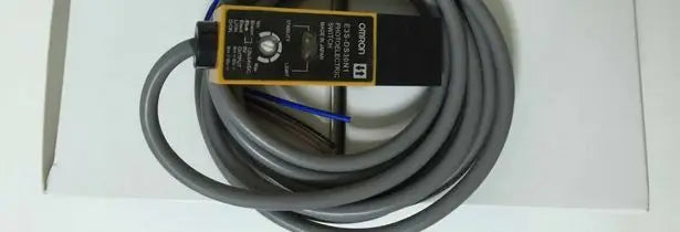 E3S-DS30N1 E3SDS30N1 New OMRON New in box free shipping