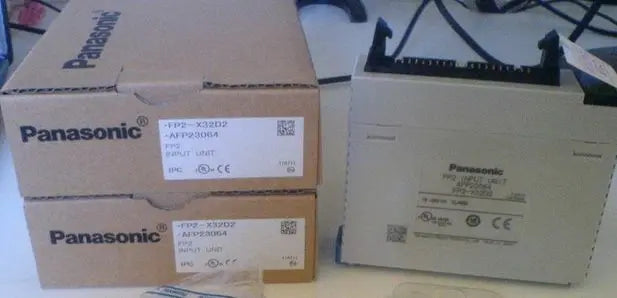 FP2-X32D2(AFP23064) 1PCS NEW Panasonic PLC Input Unit free shipping